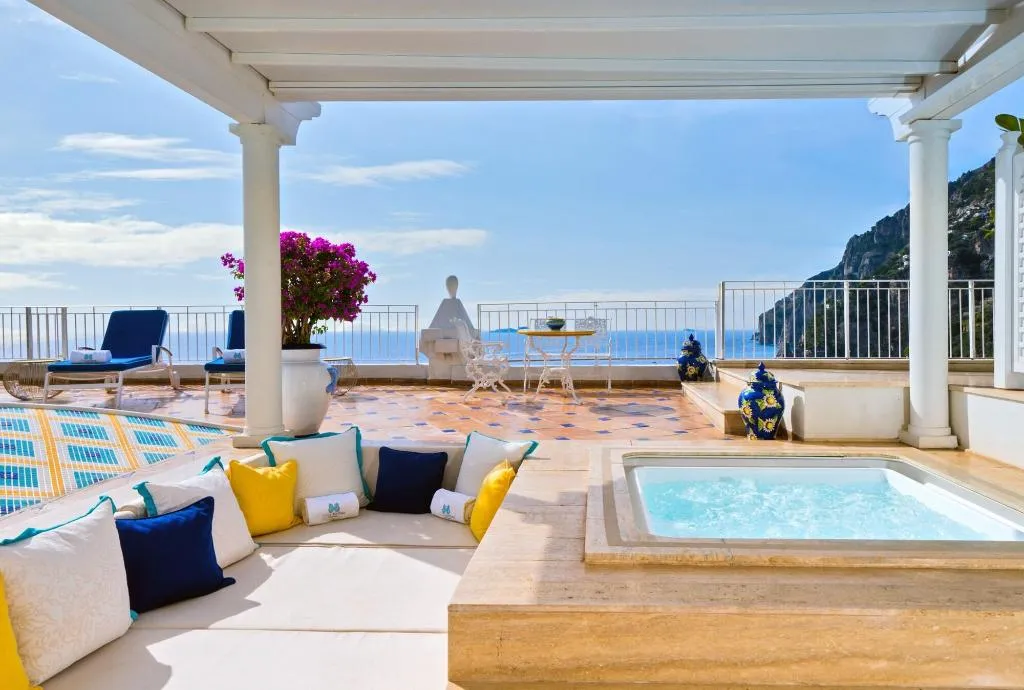 Room, Villa Boheme Exclusive Luxury Suites, Naples