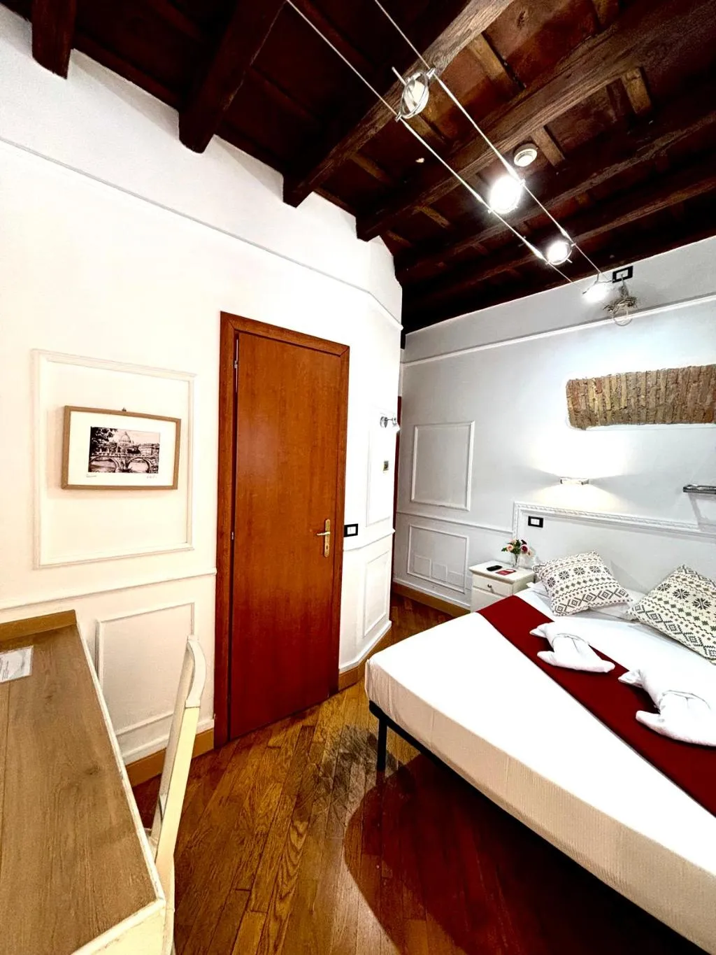 DOUBLE ECONOMY Room, Domus Ester, Rome