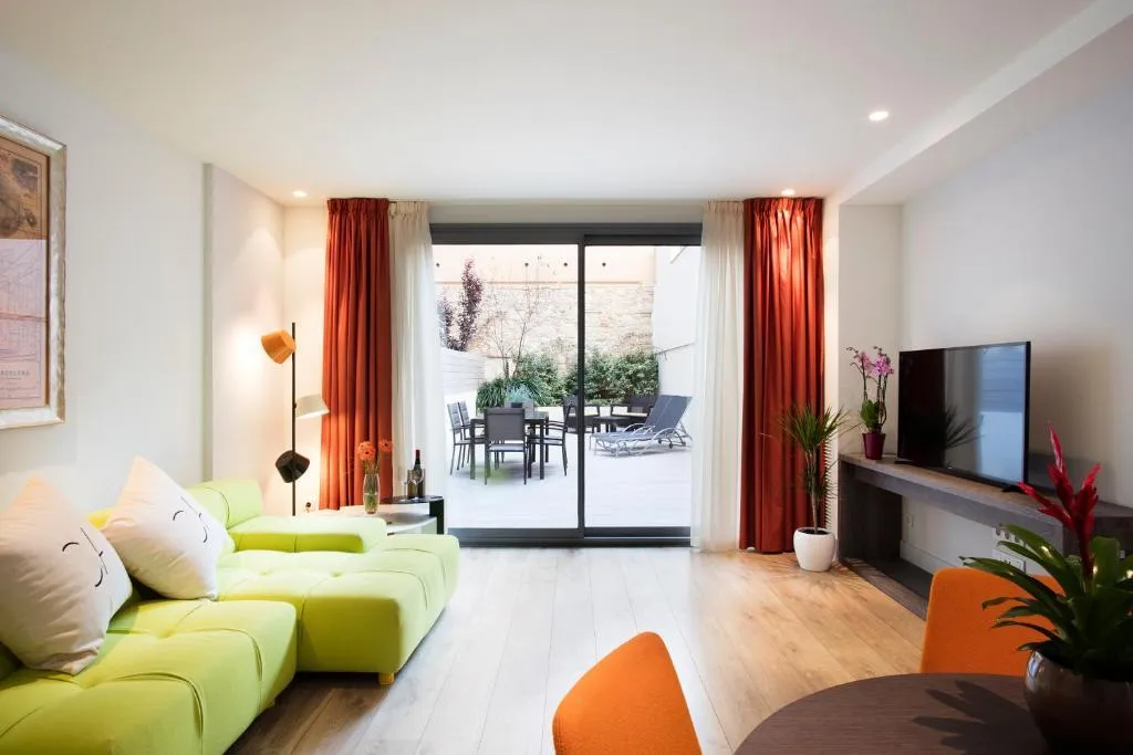 APARTMENT DUPLEX Room, Cosmo Apartments Passeig de Gracia, Barcelona