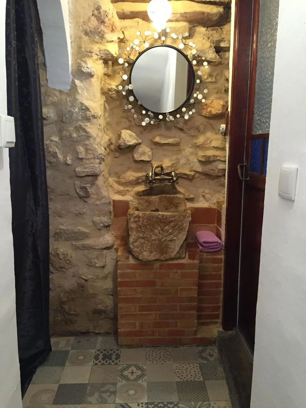 Room, La Bodega, Valencia