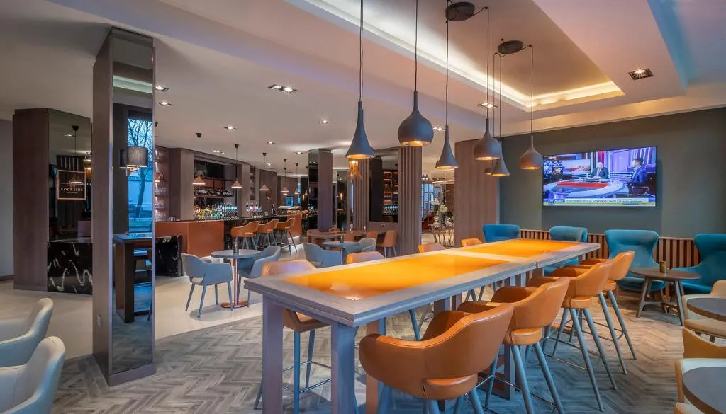 Bar, Clayton Hotel Charlemont, Dublin