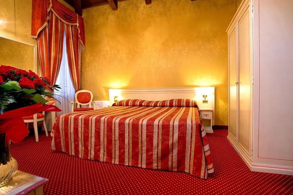 Room, Studio Ca' Polo, Venice