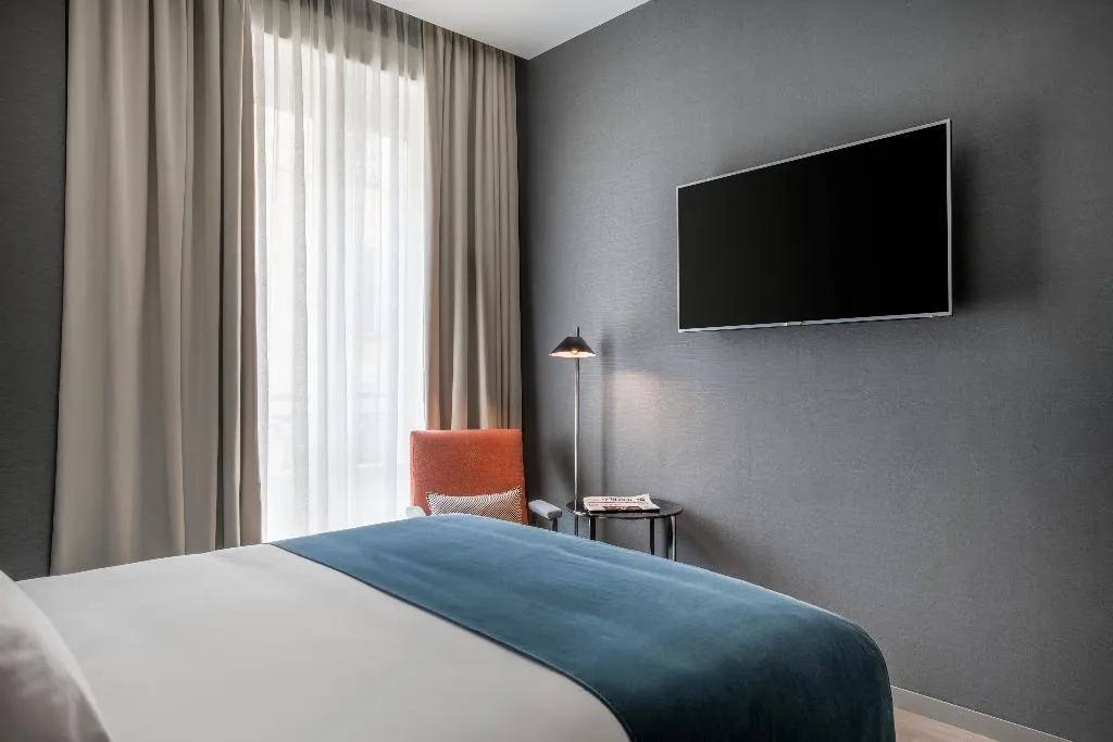 DOUBLE SUPERIOR WITH TERRACE Room, NH Collection Madrid Gran Vía, Madrid