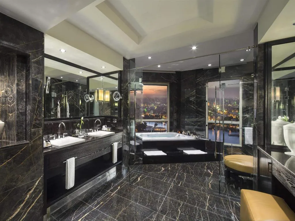 Room, Fairmont Nile City, Cairo