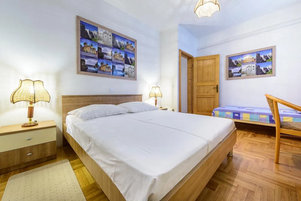 APARTMENT SEA VIEW WITH TERRACE Room, Apartments Matusko, Dubrovnik