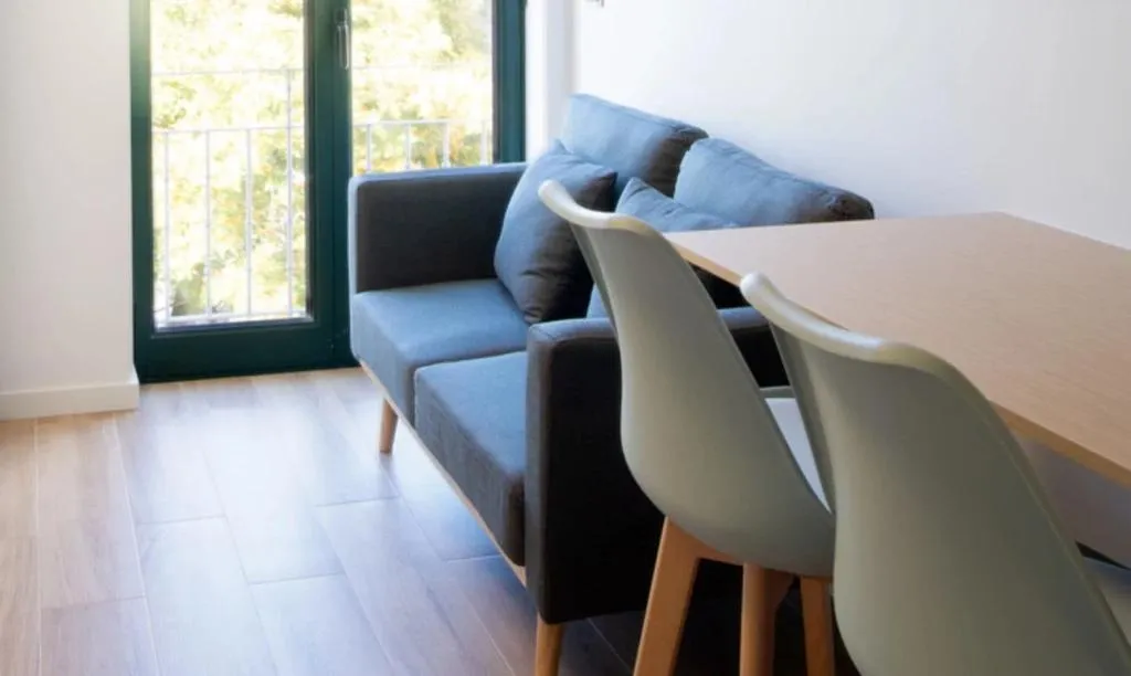 STUDIO WITH BALCONY Room, Ria Centrum - Smart Residence, Porto
