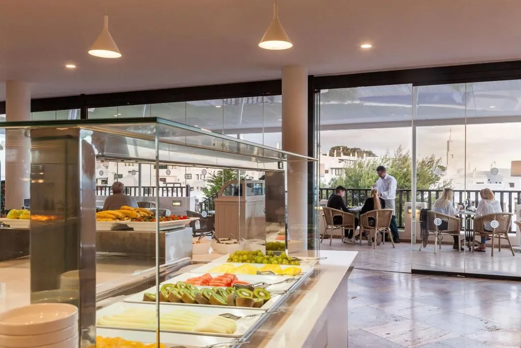 Restaurant, Menorca Binibeca by Pierre & Vacances Premium*, Menorca