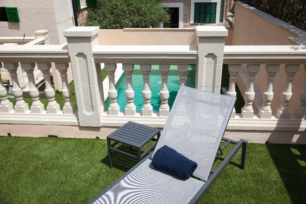 Pool, El Guia, Majorca
