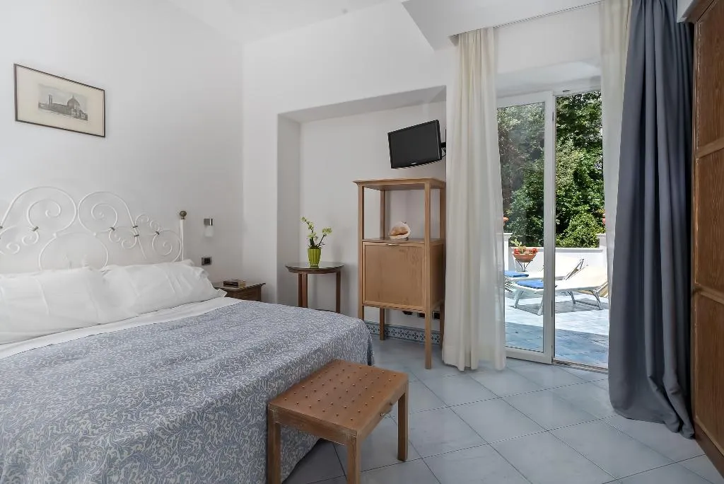 Room, La Floridiana, Naples