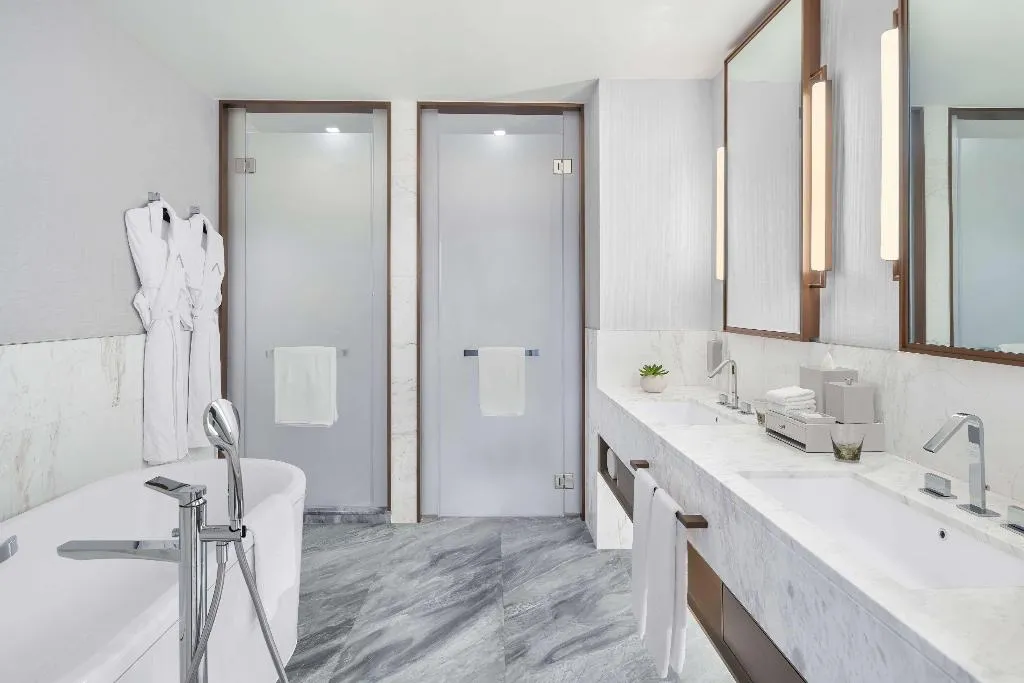 Room, Address Grand Creek Harbour, Dubai