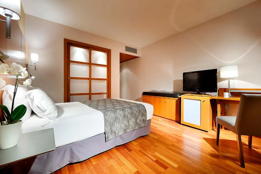 DOUBLE STANDARD Room, Eurostars Lisboa Parque Hotel, Lisbon