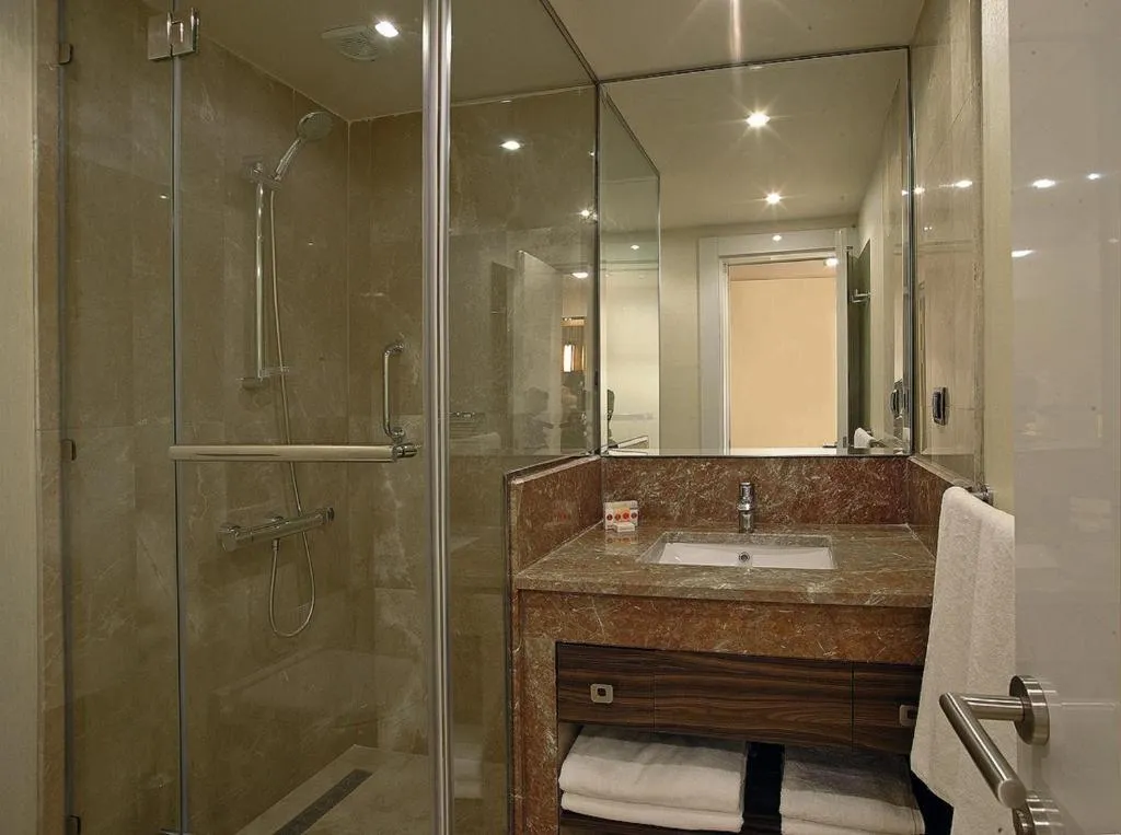TRIPLE LAND VIEW Room, Ramada Resort By Wyndham Akbuk, Bodrum