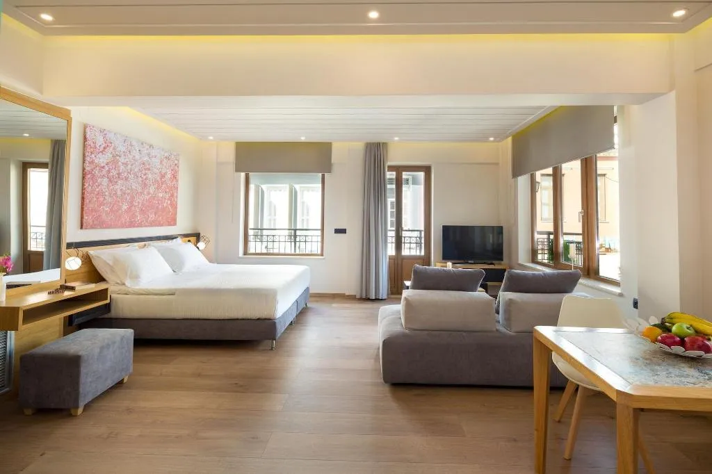Room, Querini Luxury Suites, Crete