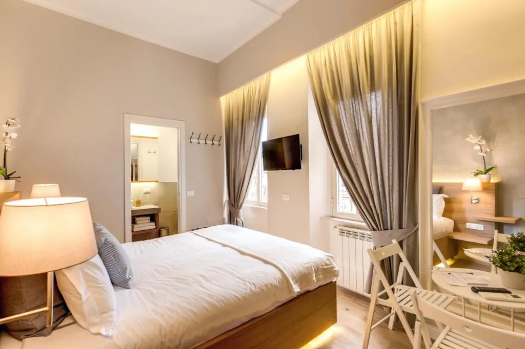 Room, The Spanish Suite Campo De' Fiori, Rome