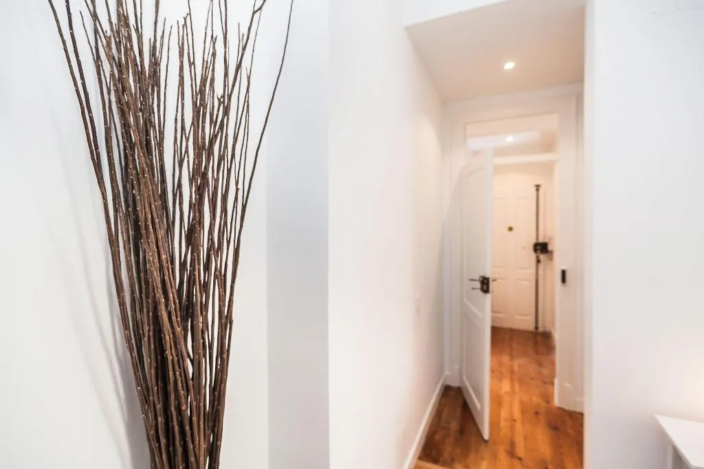 Room, The Lisbon-Way Apartments, Lisbon