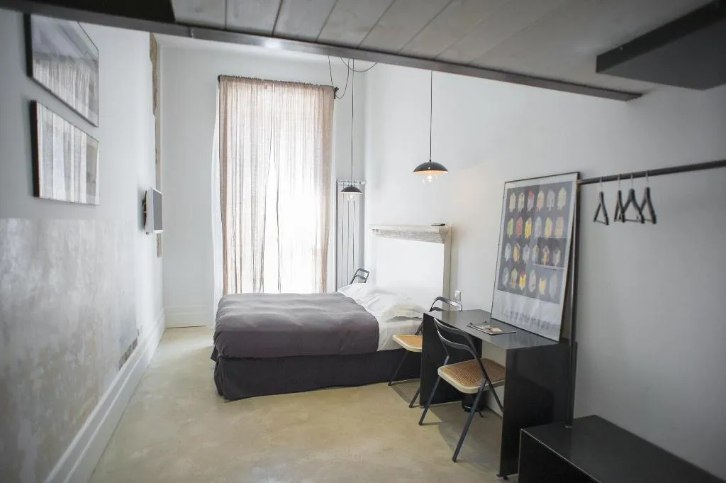 Room, Belledonne Suite & Gallery, Naples