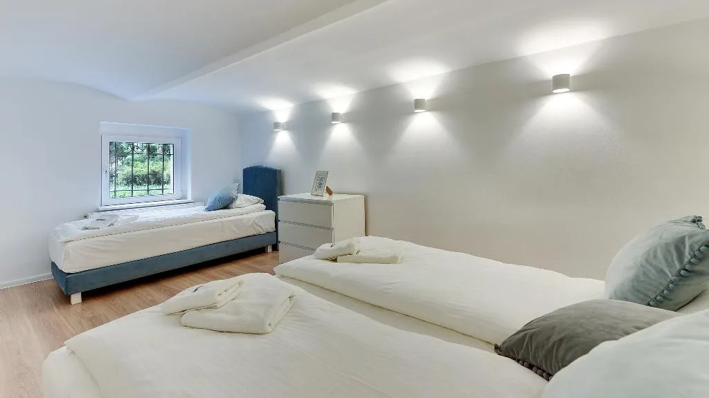 APARTMENT CAPACITY 7 TWO BEDROOMS Room, Dom & House - Apartments Quattro Premium, Gdansk