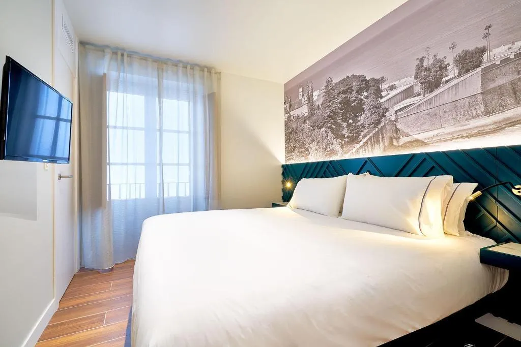 SUITE CAPACITY 4 TWO BEDROOMS Room, Tandem Torres De Cádiz Suites, Costa De La Luz