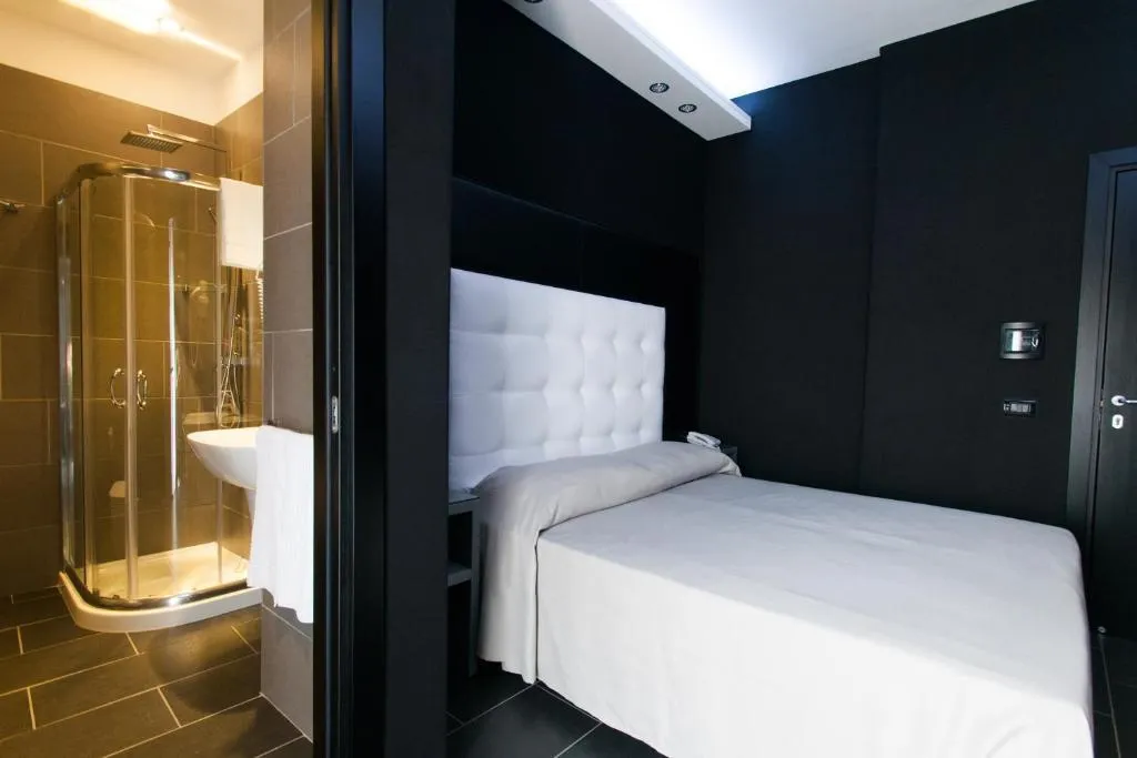 Double or Twin STANDARD Room, Fly Boutique Hotel, Naples