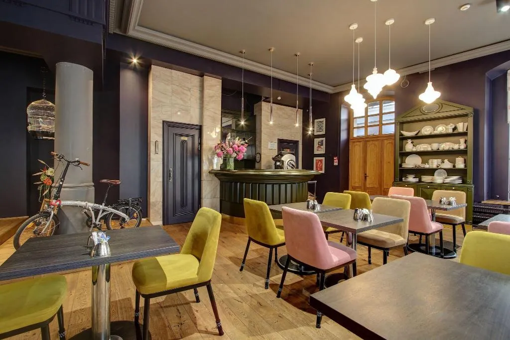Restaurant, Man-Tess, Riga