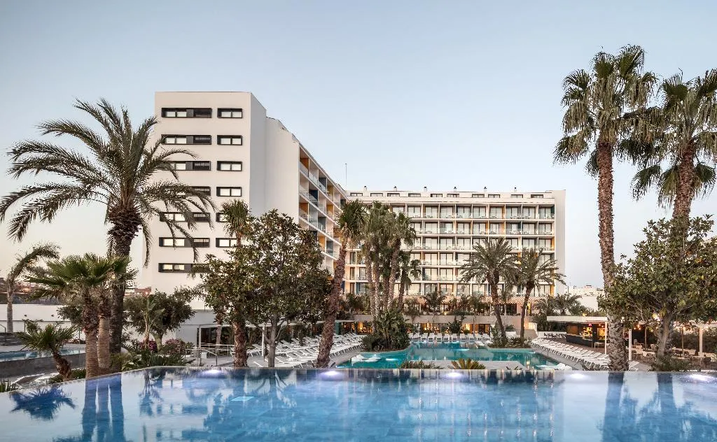 General view, Aqua Hotel Silhouette & Spa**** Adults Only, Costa Brava