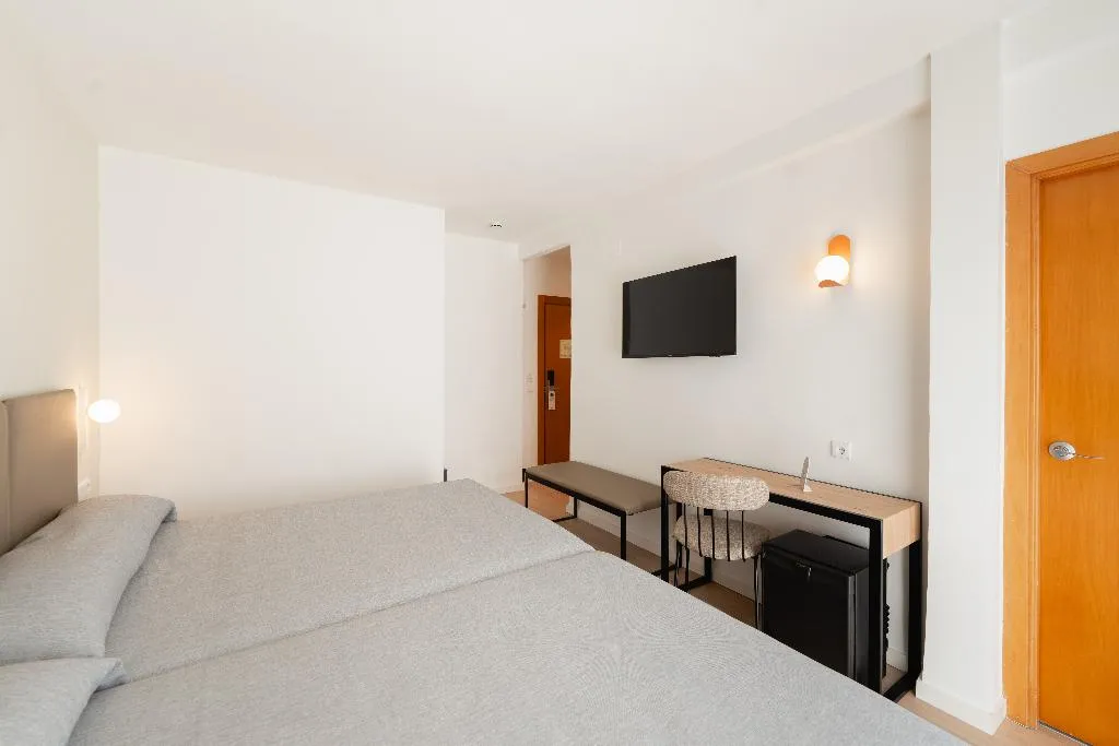 TRIPLE SUPERIOR Room, RH Sol, Costa Blanca