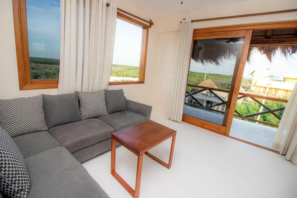 General view, Hotel Luna Roja Holbox, Cancun Area