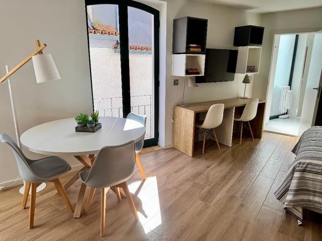 STUDIO STANDARD Room, Ria Centrum - Smart Residence, Porto