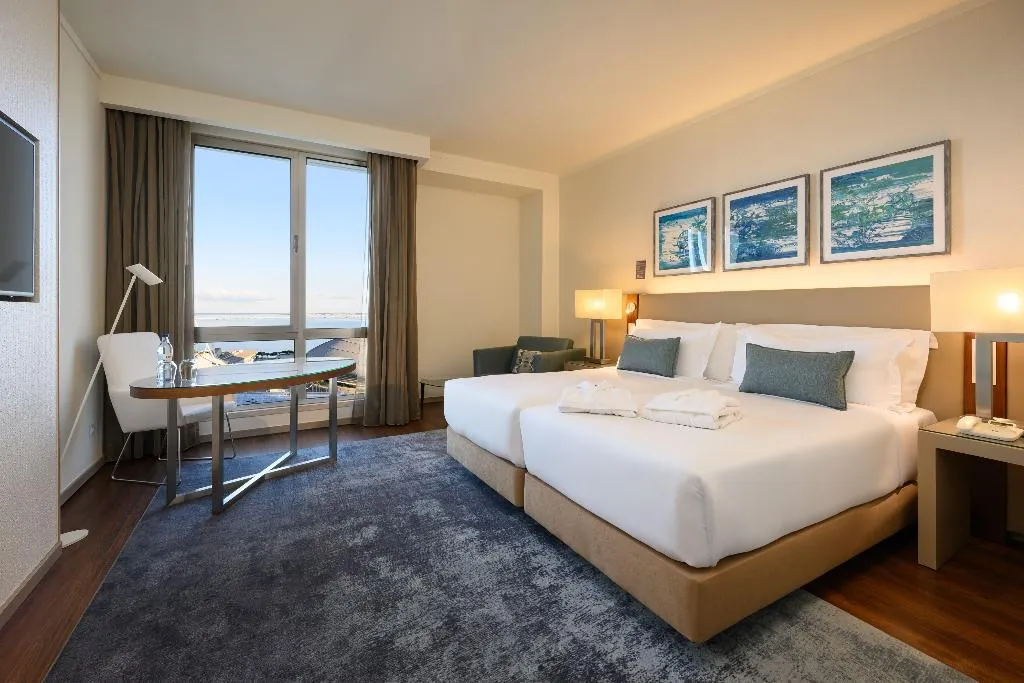 Room RIVER VIEW Room, Melia Lisboa Oriente, Lisbon