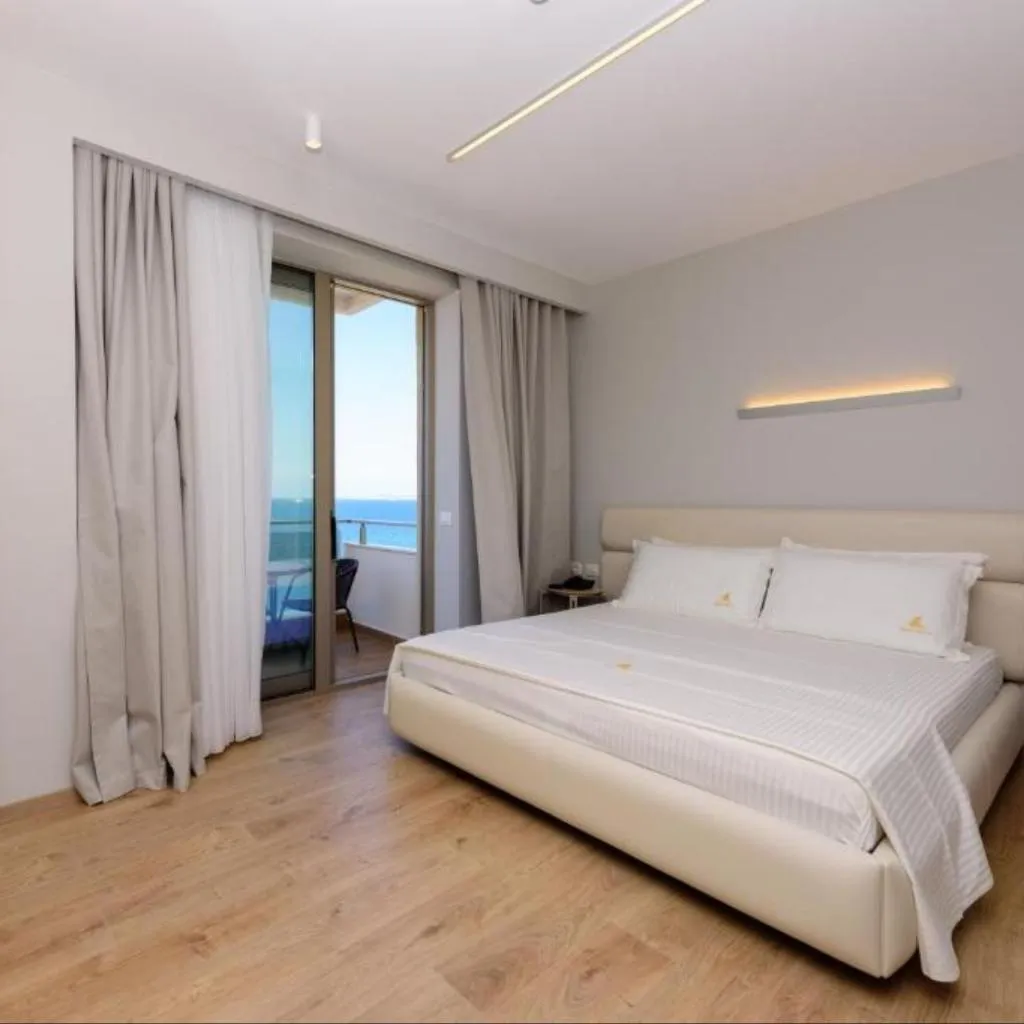 DOUBLE WITH BALCONY Room, Navy Hotel, Kavaje