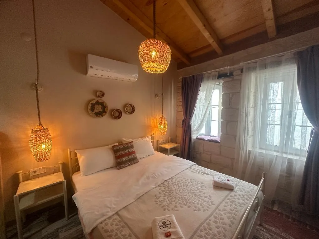 DOUBLE DELUXE Room, Hera Butik Hotels Alaçatı, Izmir