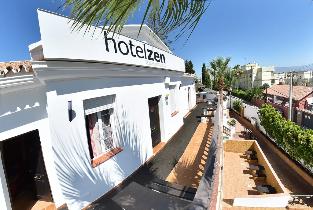 TRIPLE STANDARD Room, Zen airport, Costa Del Sol