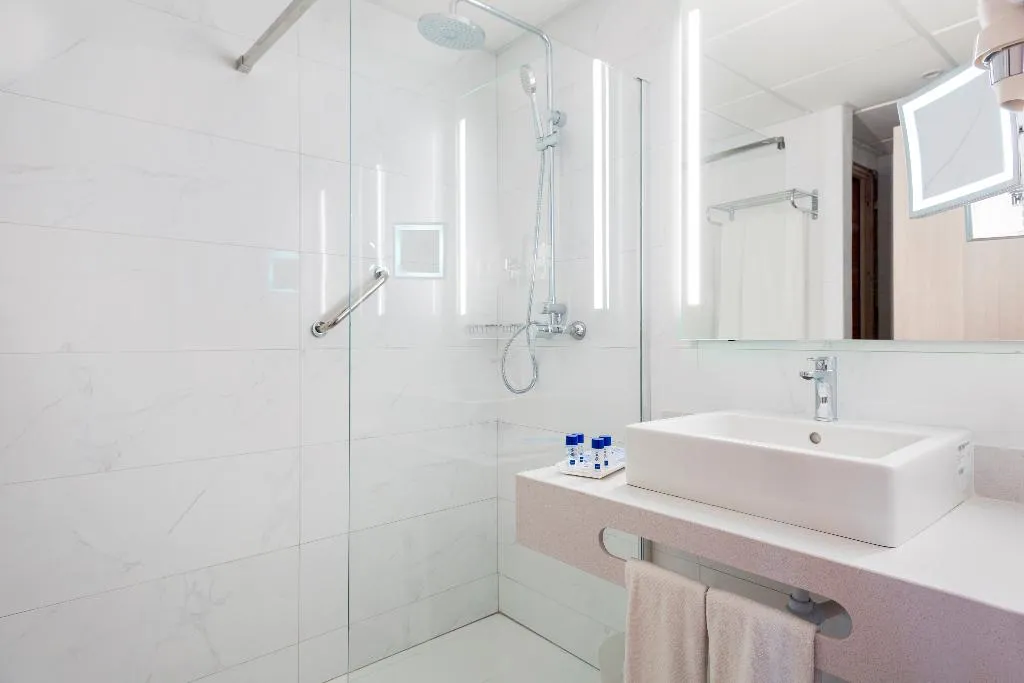 Double or Twin SEA VIEW CAPACITY 4 Room, Best Punta Dorada, Costa Dorada