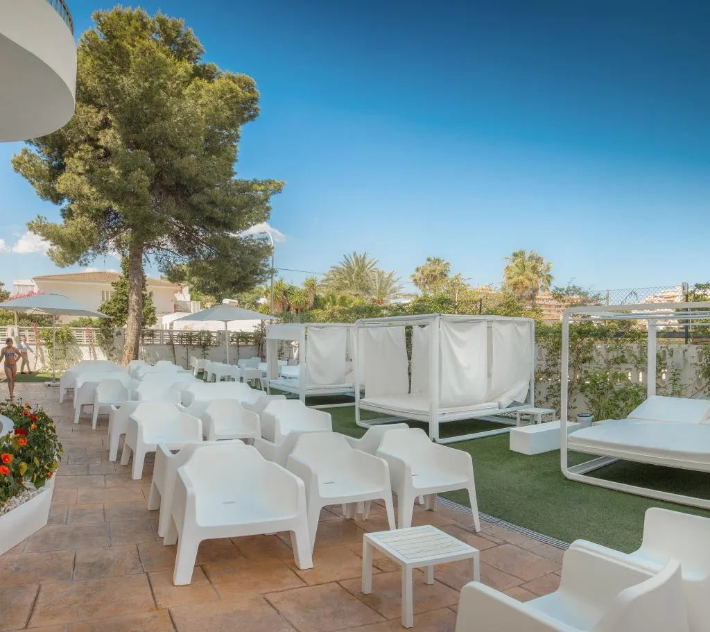Bar, Villa Luz Family Gourmet and All Exclusive Hotel, Valencia
