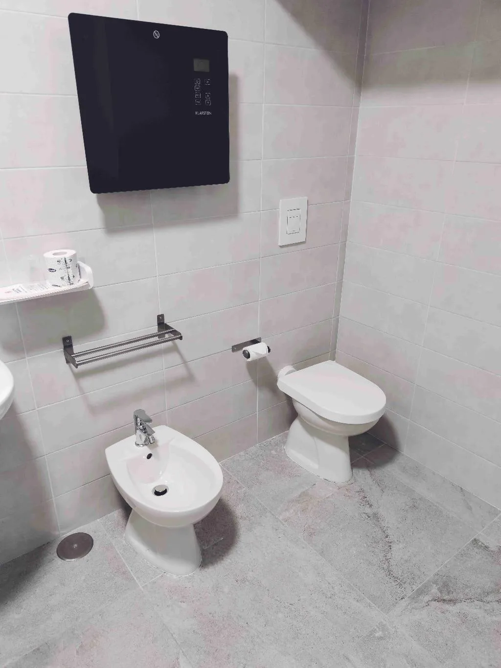 Room, I Borbone, Naples