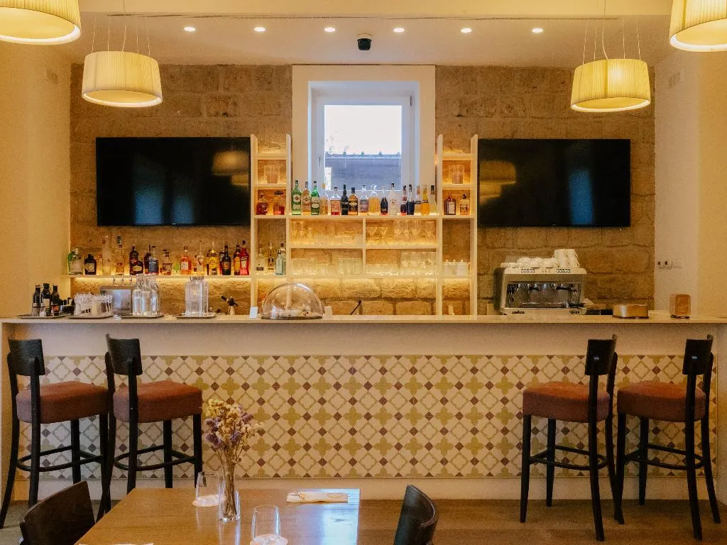 Bar, Unconventional Sorrento Coast, Naples