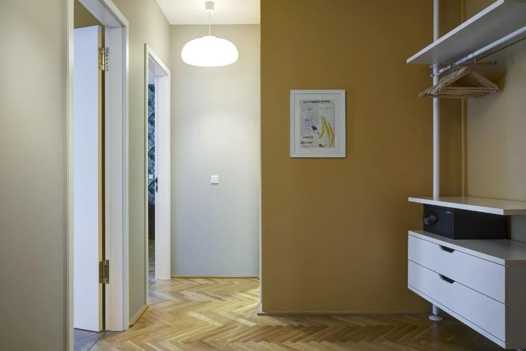 Room, The Circus Apartments, Berlin
