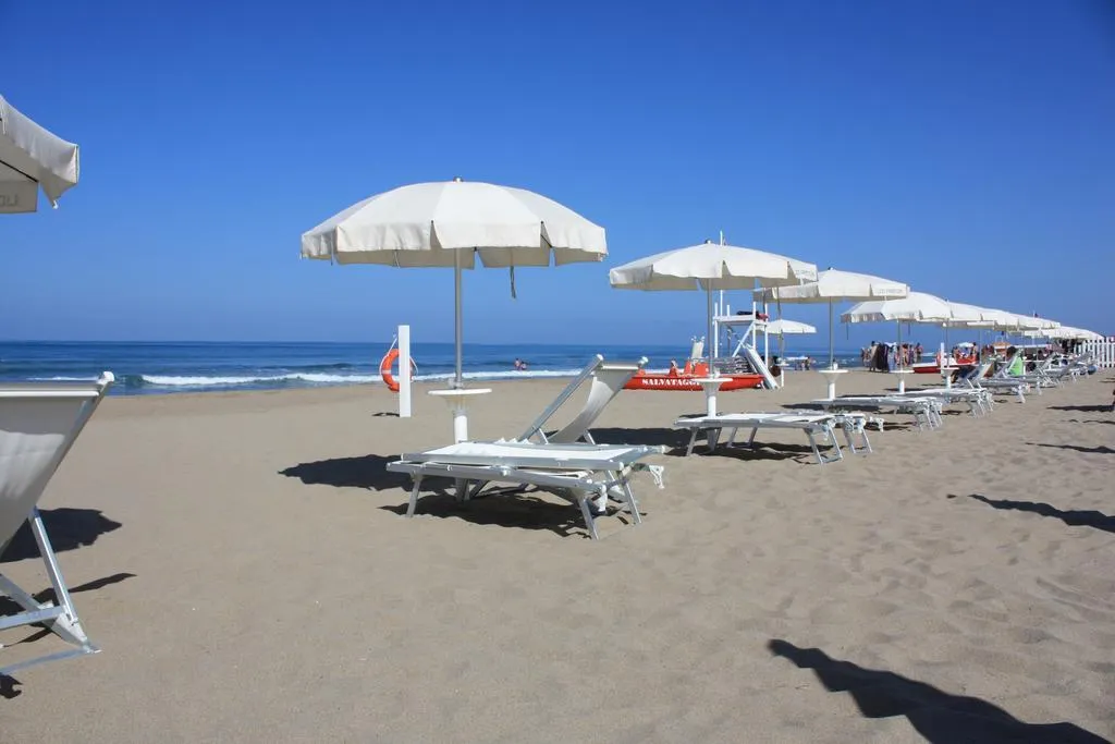 Beach, Pace, Naples