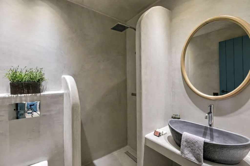 STUDIO QUEEN SIZE BED Room, Estia Boutique Apartments, Athens