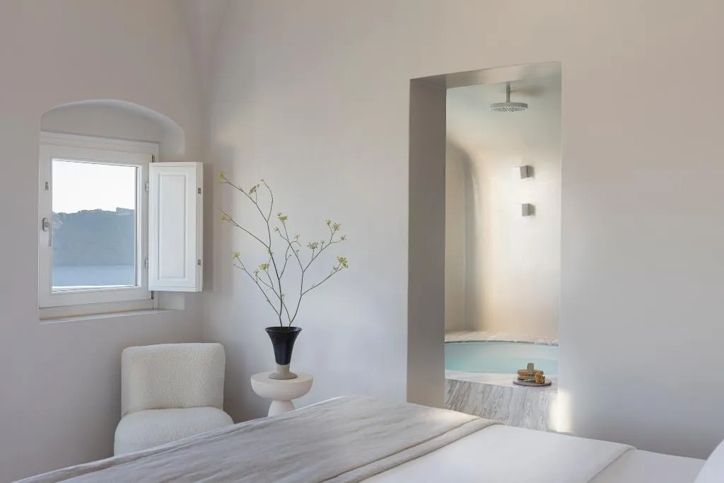 SUITE STANDARD Room, Canaves Oia Suites, Santorini