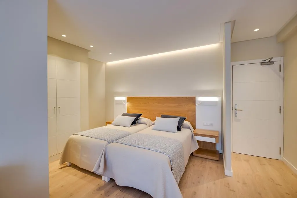 Double or Twin BASIC Room, Hotel Eden Soller, Majorca