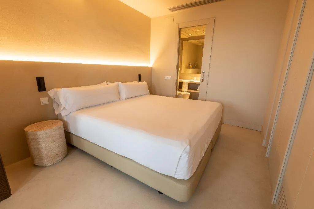 DOUBLE SINGLE USE SUPERIOR Room, Boutique les Clarisses, Costa Brava