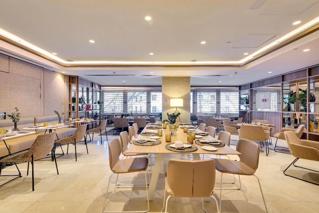 Restaurant, Melia Madrid Princesa, Madrid