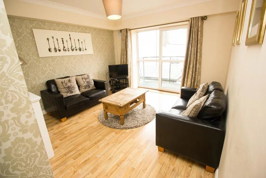 APARTMENT THREE BEDROOMS Room, Drury Court Hotel, Dublin