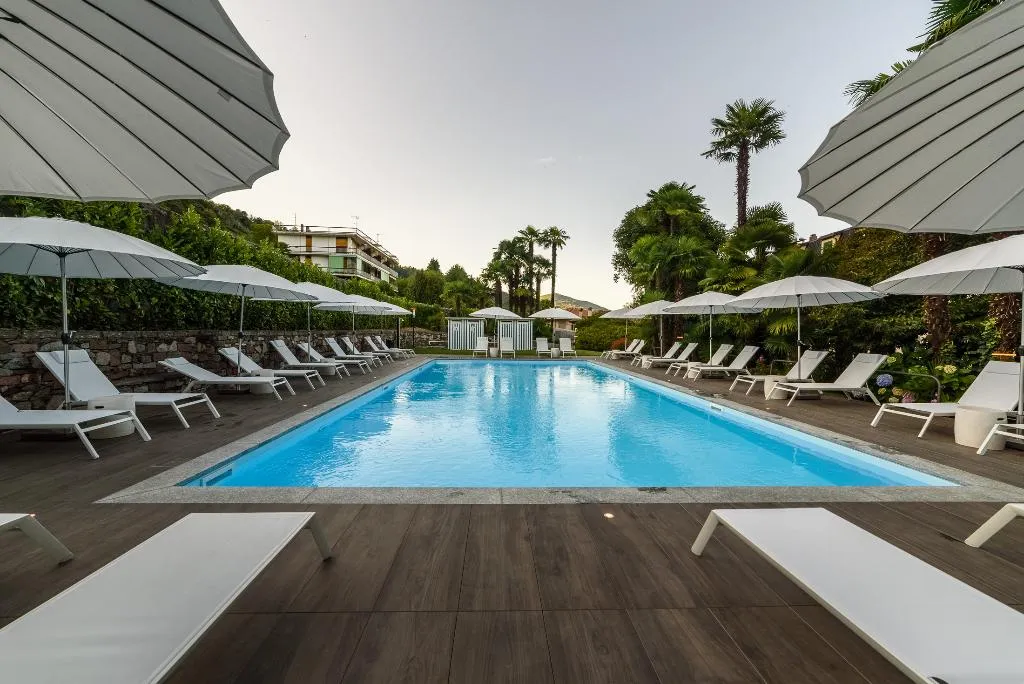 Pool, Villa Paradiso, Milan