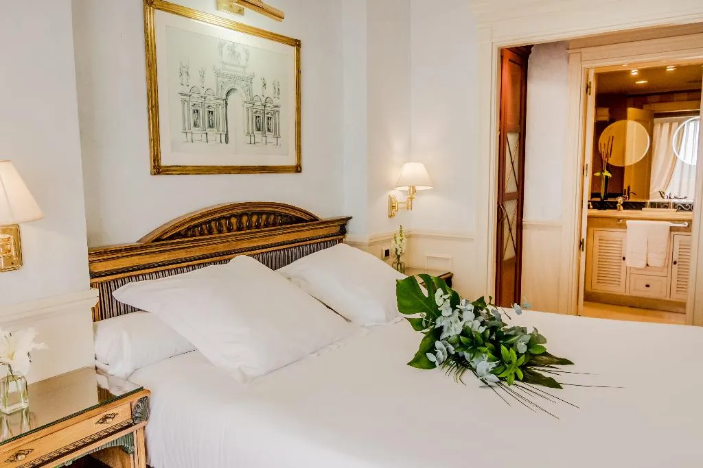 APARTMENT TWO BEDROOMS Room, Guadalpin Suites, Costa Del Sol