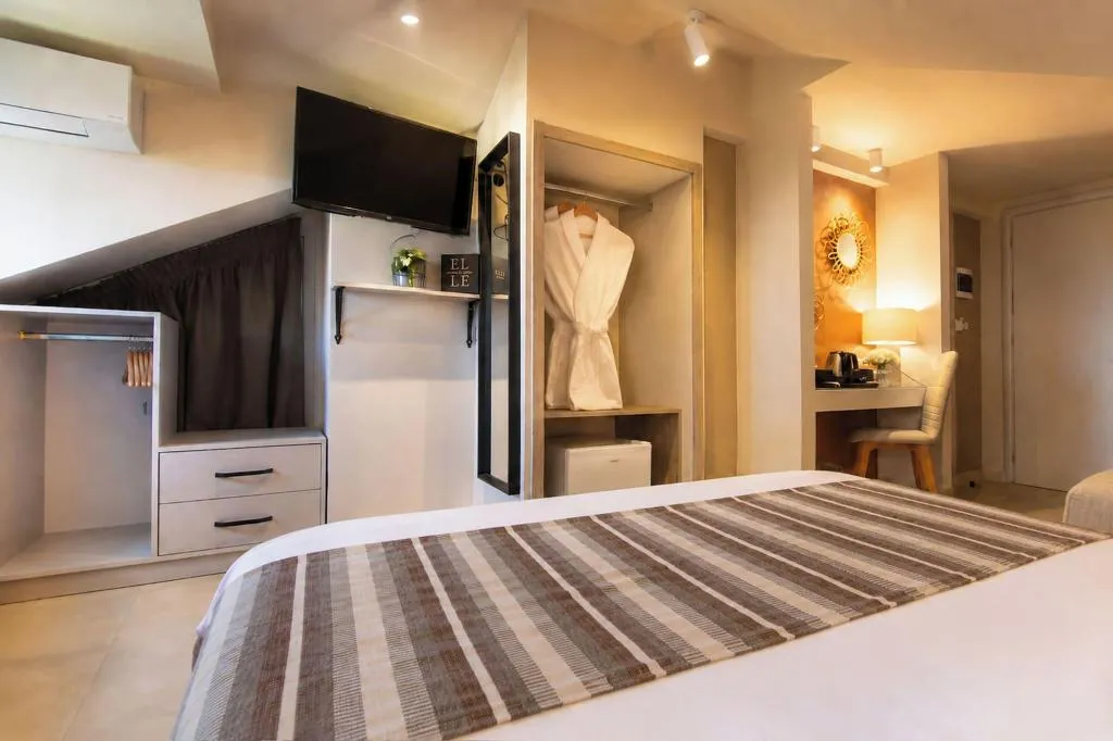 Room, Elle Rooms & Suites, Thessaloniki