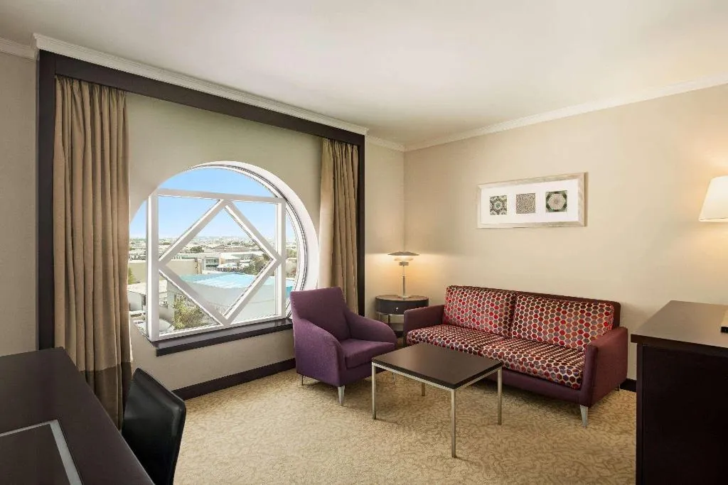 Room, Ramada Plaza by Wyndham Dubai Deira, Dubai