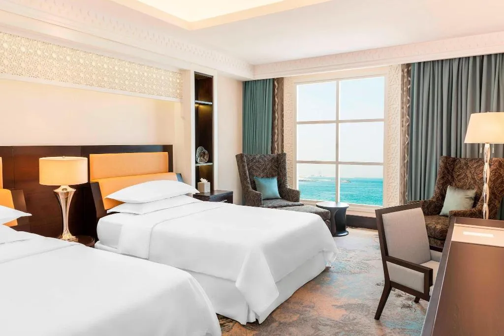QUADRUPLE DELUXE TWO DOUBLE BEDS Room, Sheraton Sharjah Beach Resort & Spa, Dubai