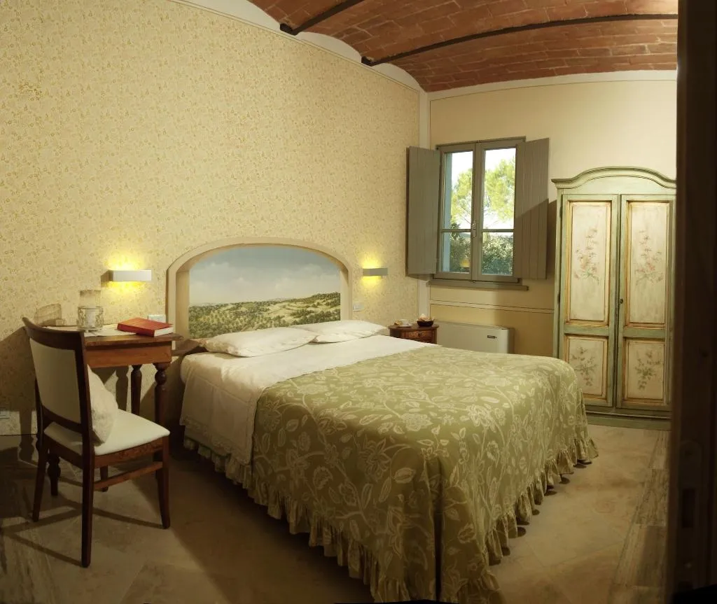 APARTMENT CAPACITY 4 ONE BEDROOM Room, Poderi Arcangelo Agriturismo Farmhouse, Florence